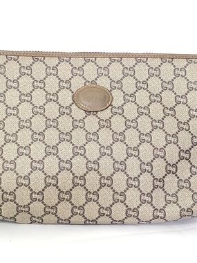 Gucci Toiletry Bag Beige Monogram Cosmetic Pouch with Tan Trim